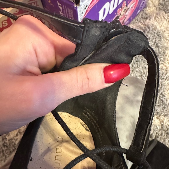 Flats - Picture 3 of 3